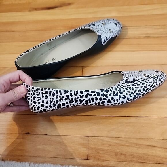 Hand Painted Leopard Animal Print Slip On Comfort Shoes Womens size 8.5 - Picture 6 of 9